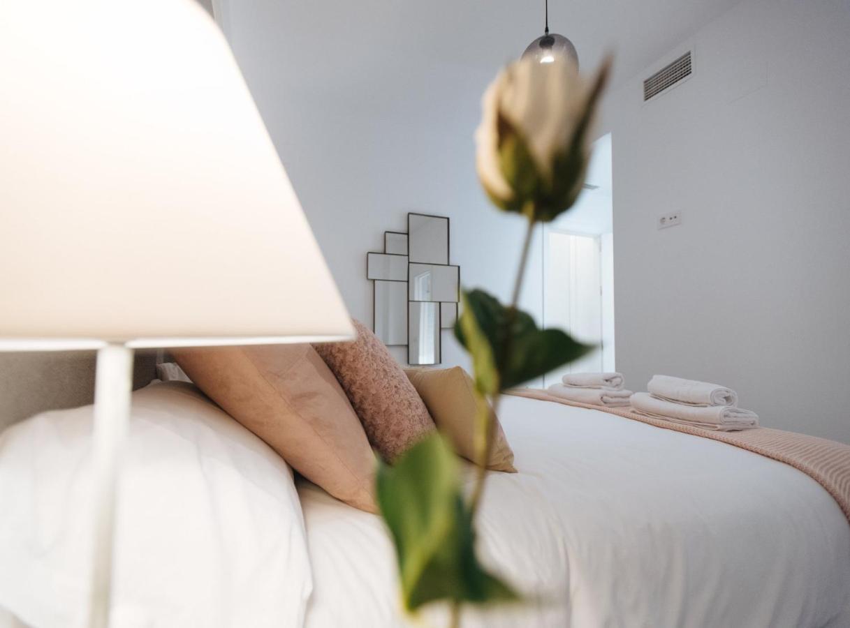 Luxury Apartment in Plaza de Armas Sevilla Exterior foto