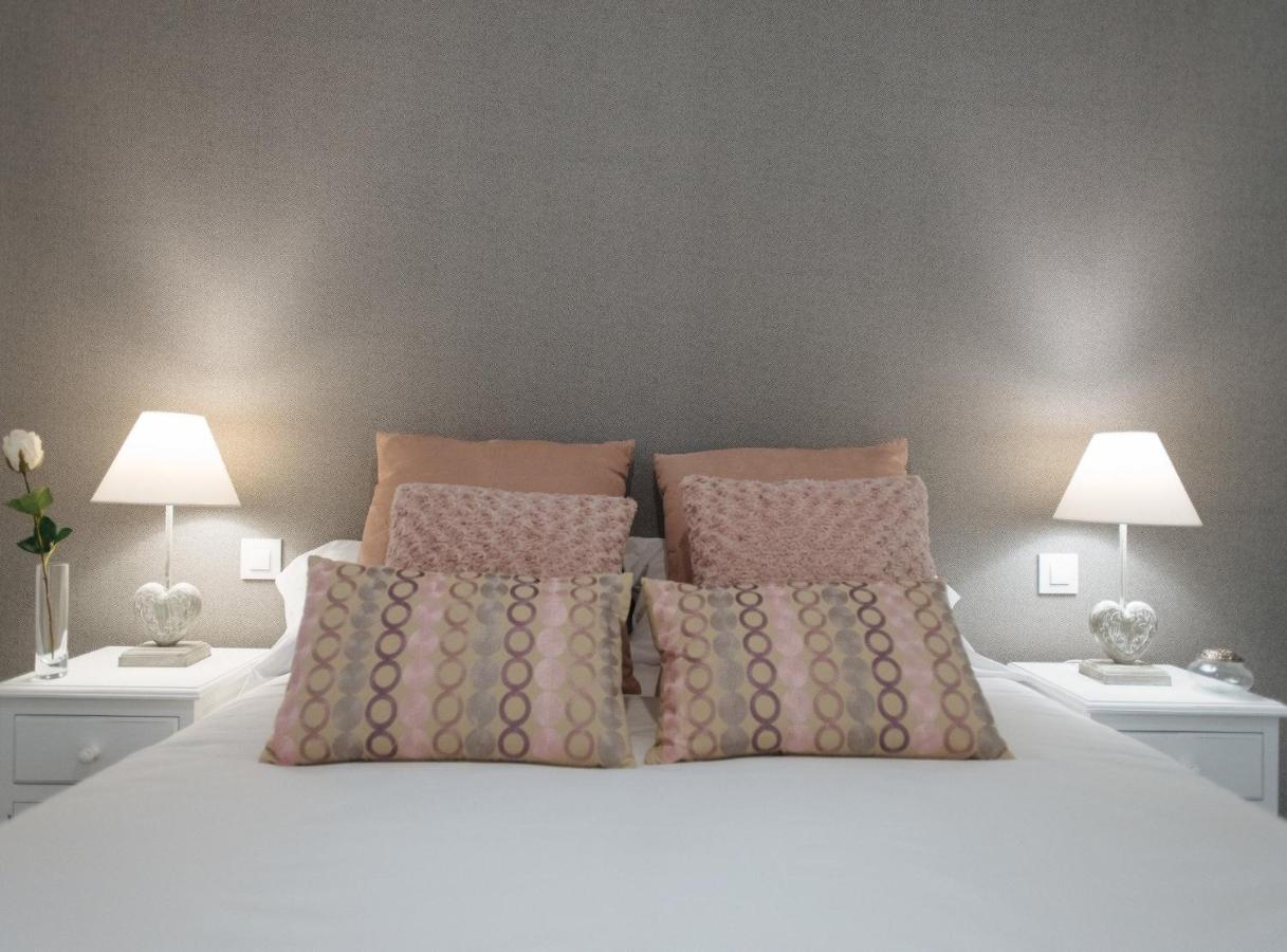 Luxury Apartment in Plaza de Armas Sevilla Exterior foto