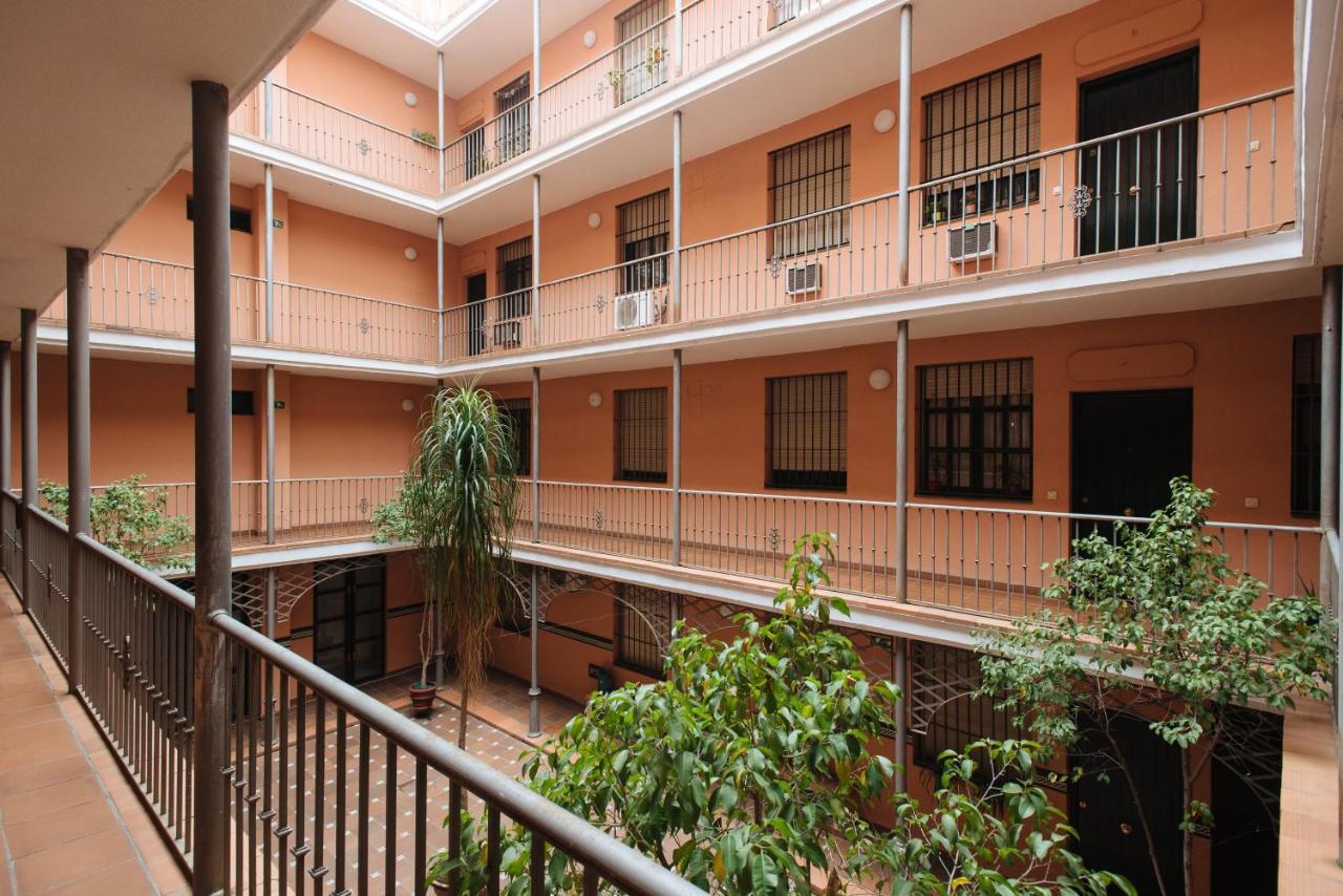 Luxury Apartment in Plaza de Armas Sevilla Exterior foto