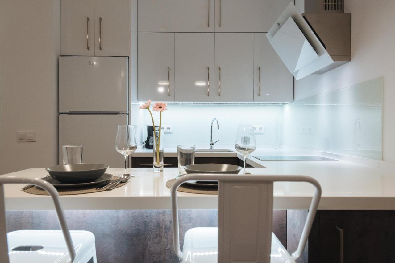 Luxury Apartment in Plaza de Armas Sevilla Exterior foto