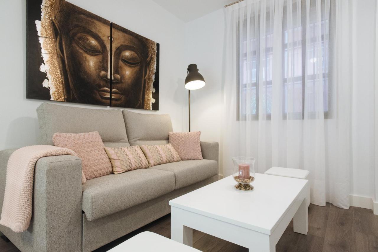 Luxury Apartment in Plaza de Armas Sevilla Exterior foto